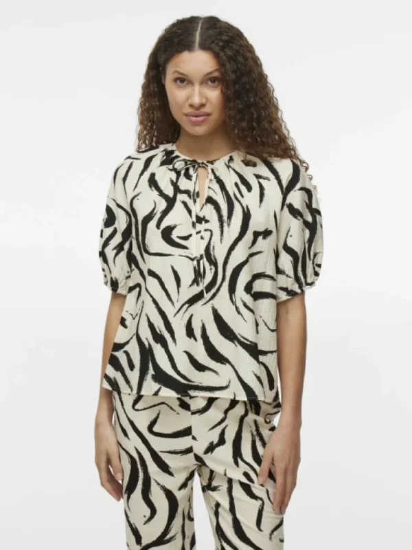 VILA Tops & T-shirts^V-NECK SHORT SLEEVED TOP